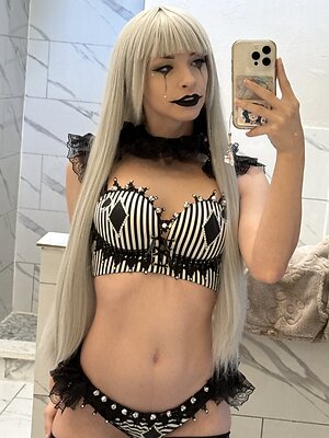 Kaywee Hill leaked photo #28