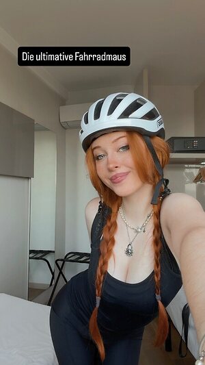 KDRkitten leaked photo #11