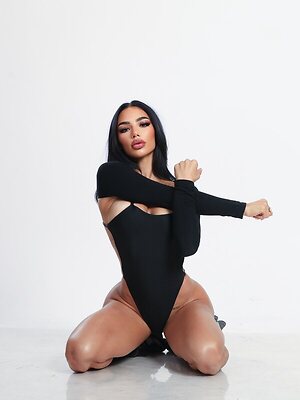 Keahla White leaked photo #6