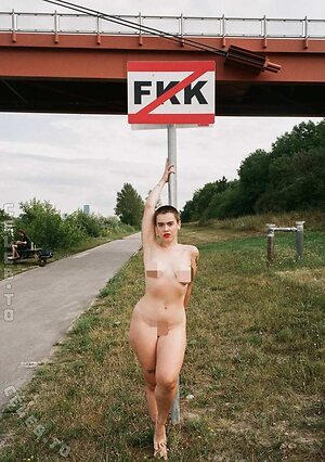 KeKe_offiziell Nude Leaked Photo #3