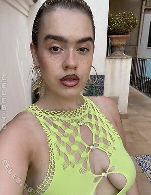 KeKe_offiziell Nude Leaked Photo #17