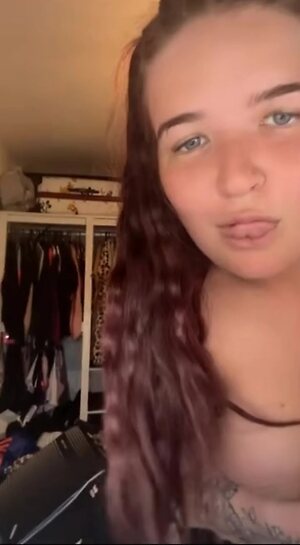 Kel.c 210806 UK Nude Leaked Photo #2