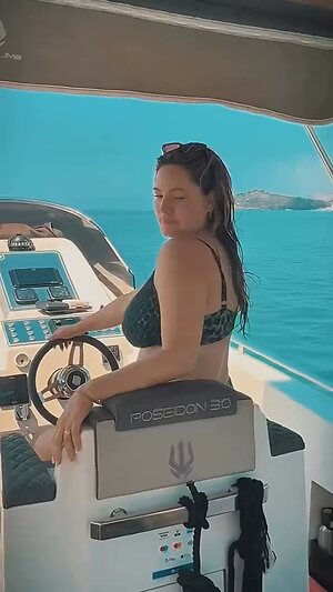 Kelly Brook Hot leaked photo #41