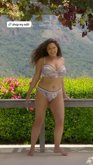 Kelly Brook Hot Nude Leaked Photo #58
