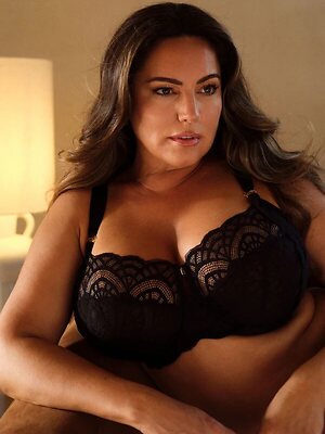 Kelly Brook leaked photo #393