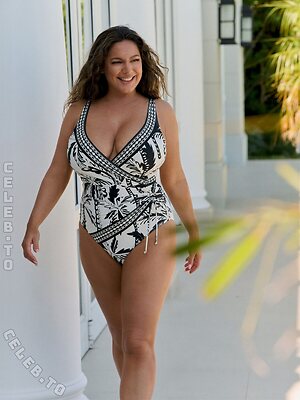 Kelly Brook leaked photo #469