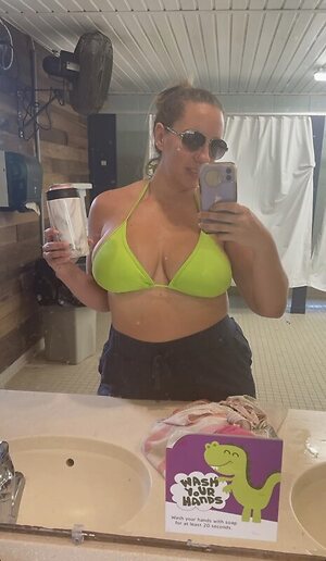 Kelly Divine leaked photo #64