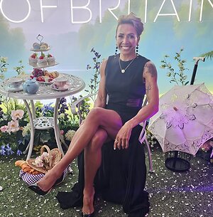Kelly Holmes leaked photo #12