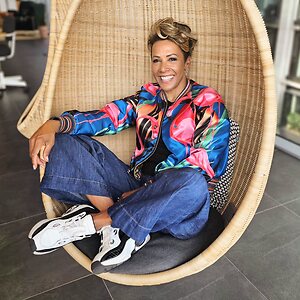 Kelly Holmes leaked photo #84