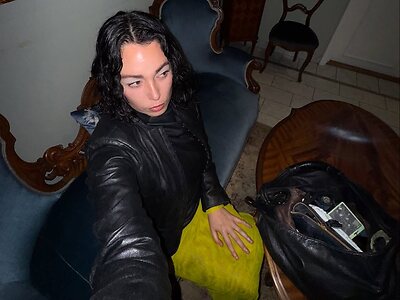 Kelly Lee Owens Nude Leaked Photo #14