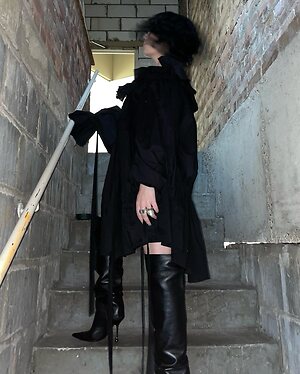 Kelly Lee Owens leaked photo #25