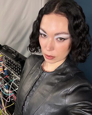 Kelly Lee Owens Nude Leaked Photo #49