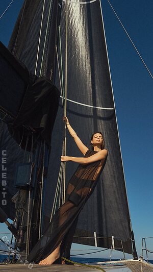 Kelly Piquet photo