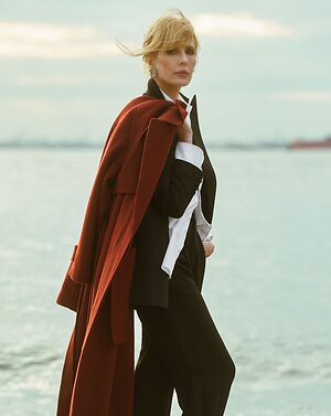 Kelly Reilly leaked photo #11