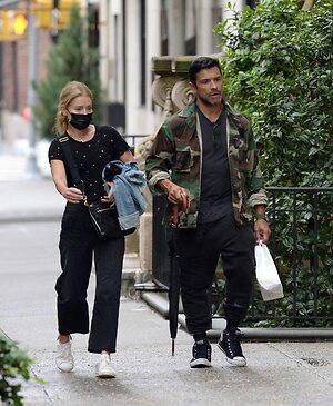 Kelly Ripa leaked photo #26