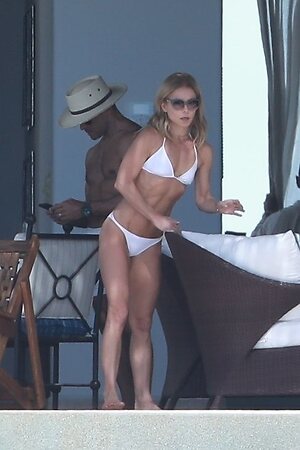 Kelly Ripa leaked photo #66
