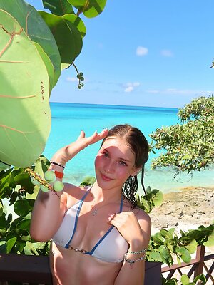 Set 2 — 5 photos