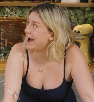 KellyMissesvlog photo