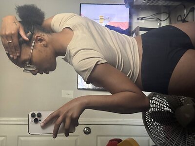 Kellywelly leaked photo #3