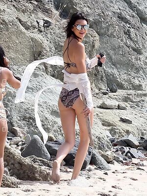 Kendall Jenner Nude Leaked Photo #2