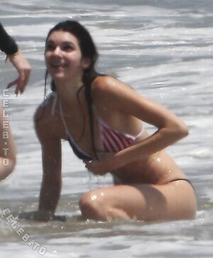 Kendall Jenner Nude Leaked Photo #52