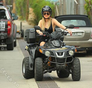 Kendall Jenner Nude Leaked Photo #103