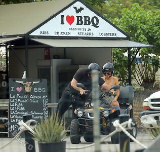 Kendall Jenner Nude Leaked Photo #106