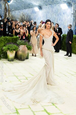 Kendall Jenner Nude Leaked Photo #209