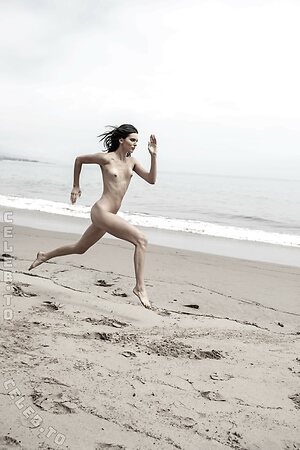 Kendall Jenner photo