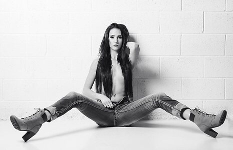 Kendall Raine leaked photo #26
