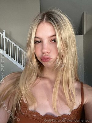 Kendalljenson Nude Leaked Photo #18