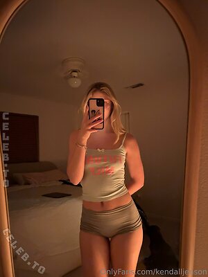 Kendalljenson Nude Leaked Photo #33