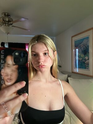 Kendalljenson Nude Leaked Photo #34