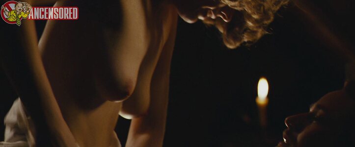 Kerry Condon leaked photo #6