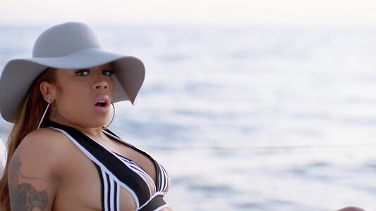 Keyshia Cole leaked photo #110