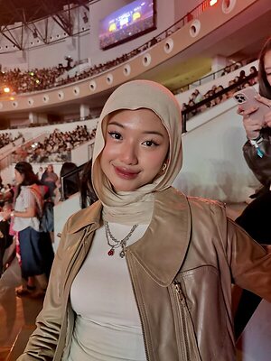 Khalisya Renata leaked photo #19