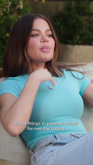 Khloe Kardashian leaked photo #52