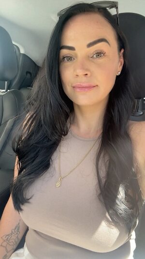 Khloe_cee leaked photo #2