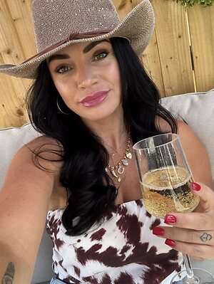 Khloe_cee leaked photo #5