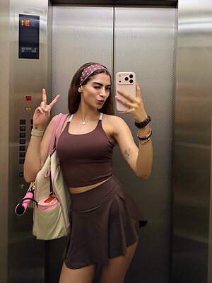 Khushi Kapoor leaked photo #4