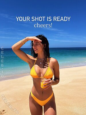 kialarenae Nude Leaked Photo #13