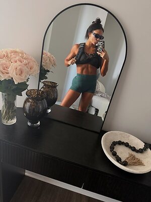 Kiana James leaked photo #10