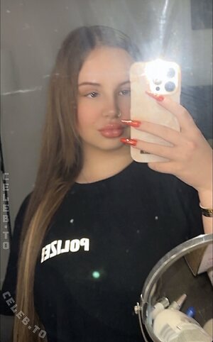 Kiara-Sophia Nude Leaked Photo #7