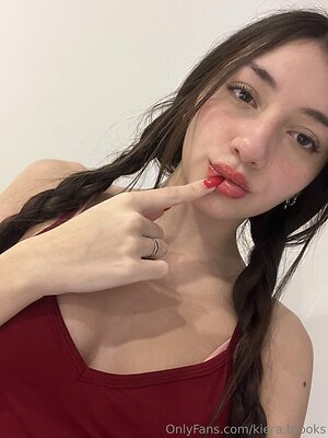 Kiera leaked photo #3