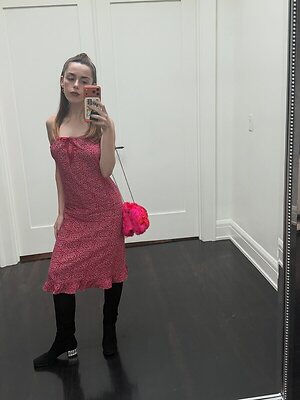 Kiernan Shipka leaked photo #20