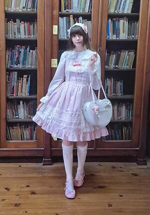 Kiki Glitter Cosplay