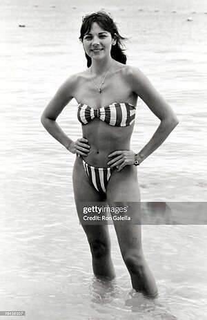 Kim Cattrall leaked photo #18