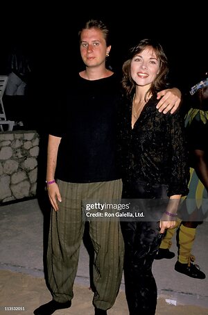 Kim Cattrall leaked photo #29