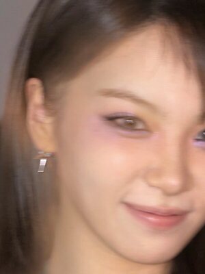 Kim Chaewon leaked photo #32