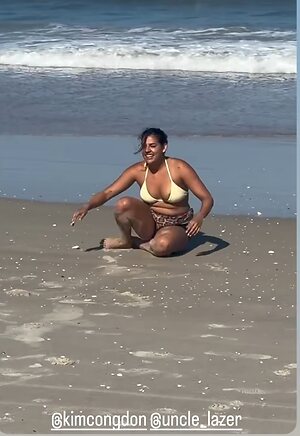 Kim Congdon leaked photo #2